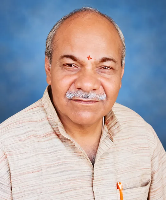 श्री रमेश चन्द्र शर्मा गुरु जी (खुट्टू मास्टर जी)